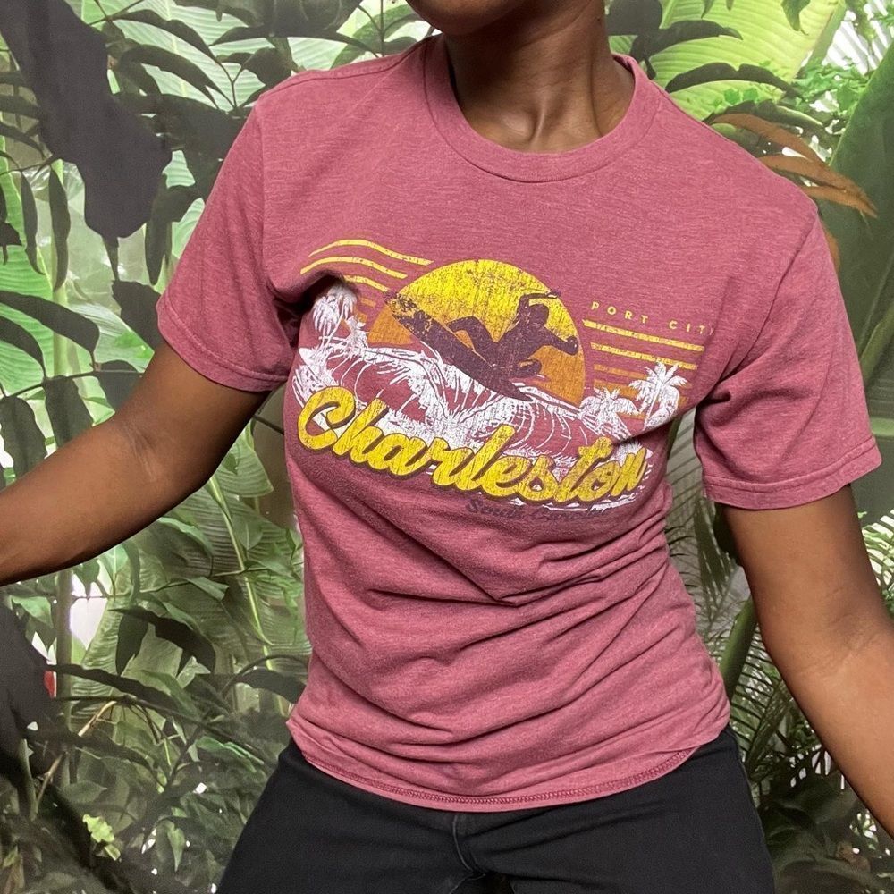 Charleston, South Carolina tshirt.  Faded burgundy surfer. Fits like a small - Picture 3 of 3